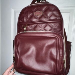 Itzy ritzy boss plus diaper bag burgundy